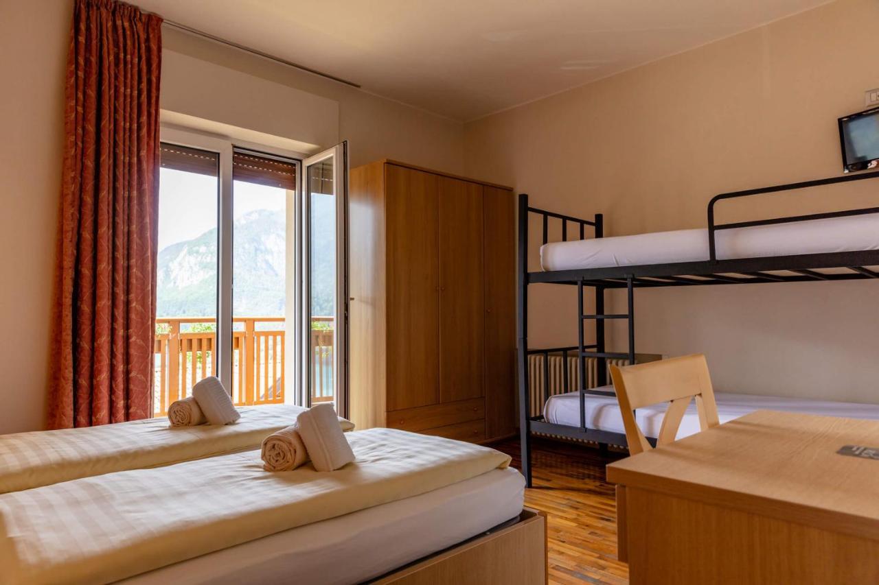 Hotel Lory - Molveno - Dolomiti Exterior photo